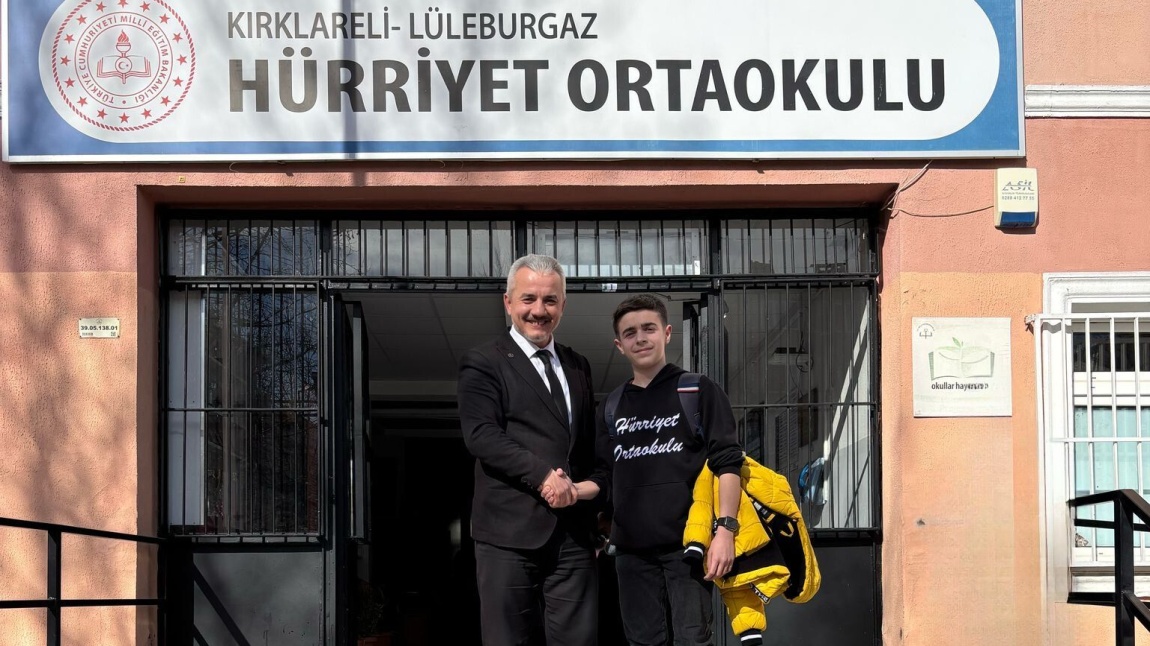 İstiklal Marşı'nı Ezbere Okuma Yarışması